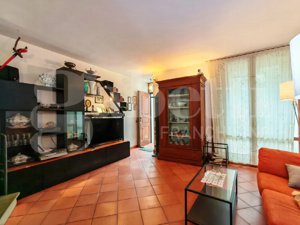 Casa Indipendente in vendita a Sesto Fiorentino - foto 2