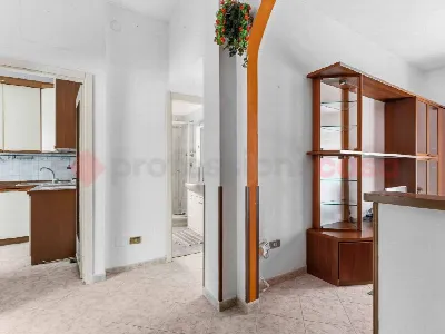 Appartamento in vendita a Milano, Famagost... - foto 9