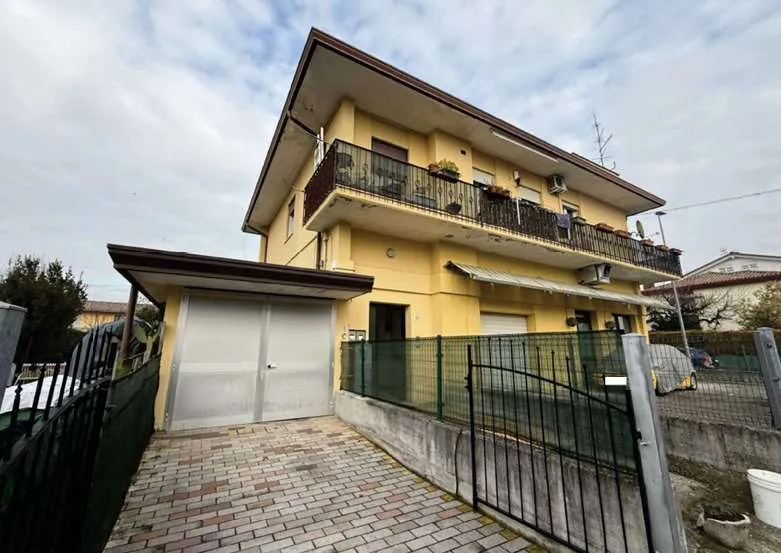 Appartamento in vendita ad Abano Terme - foto 2