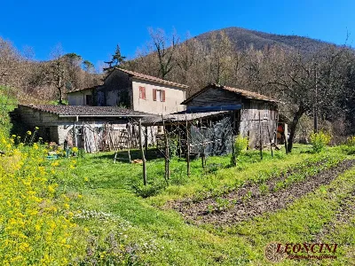 Rustico/Casale a Podenzana