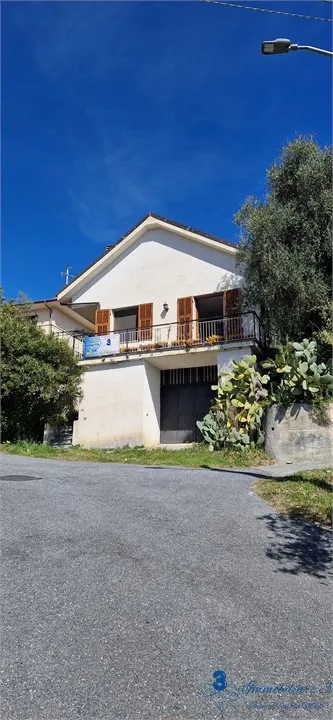 Villa in vendita a Vendone - foto 1