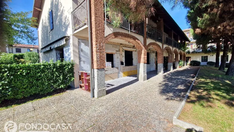 Appartamento in vendita ad Alzate Brianza - foto 1