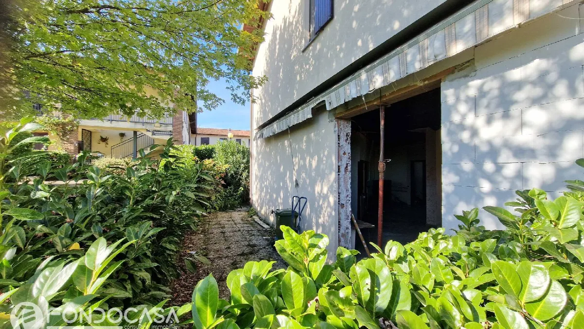 Appartamento in vendita ad Alzate Brianza - foto 4