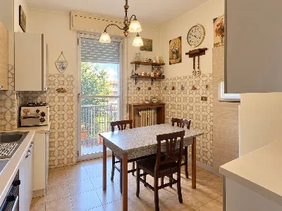 Appartamento in vendita a Varese, Casbeno,... - foto 8