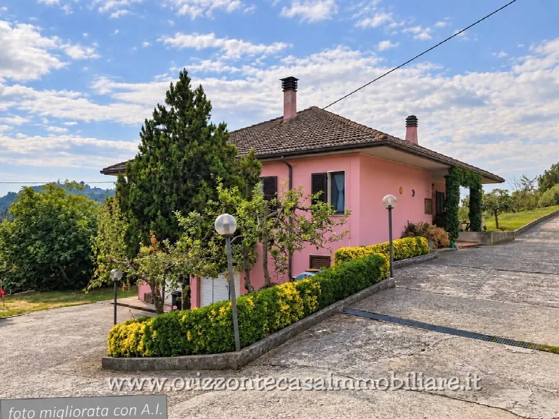 Villa in vendita a Venarotta - foto 1