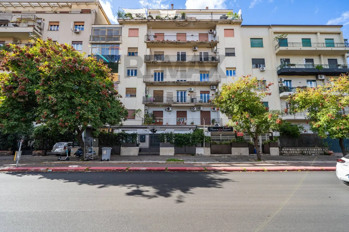 Appartamento in vendita a Palermo, Libertà, Villabianca, De Gasperi, Croce Rossa, Sciuti, Politeama - foto 2