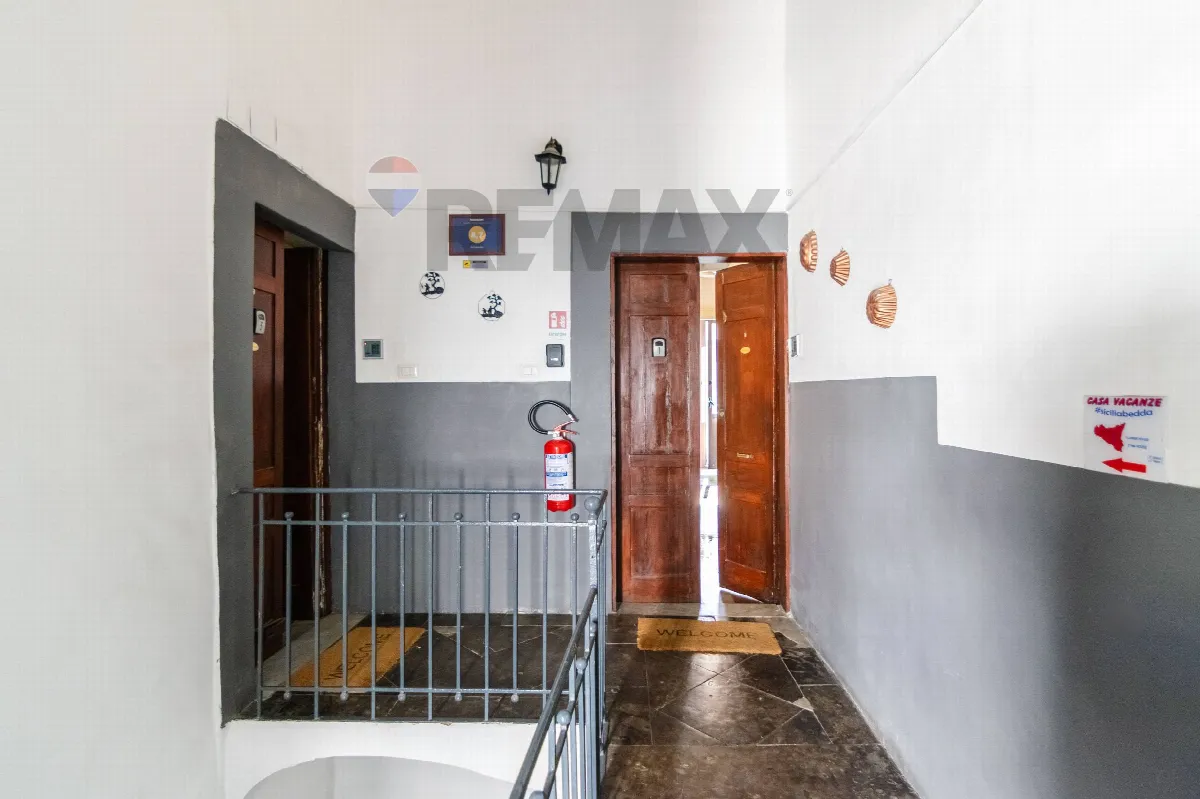 Appartamento in vendita a Catania, Centro Storico, Porto - foto 2