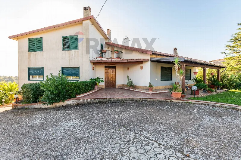 Villa in vendita a Caltagirone - foto 1