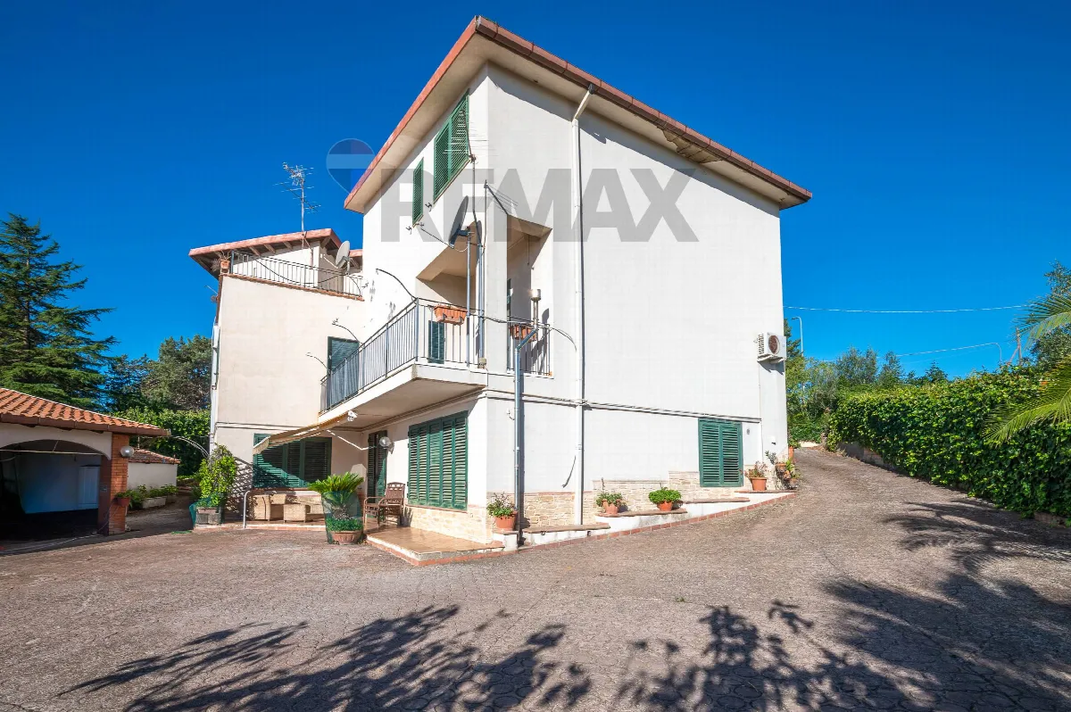 Villa in vendita a Caltagirone - foto 2