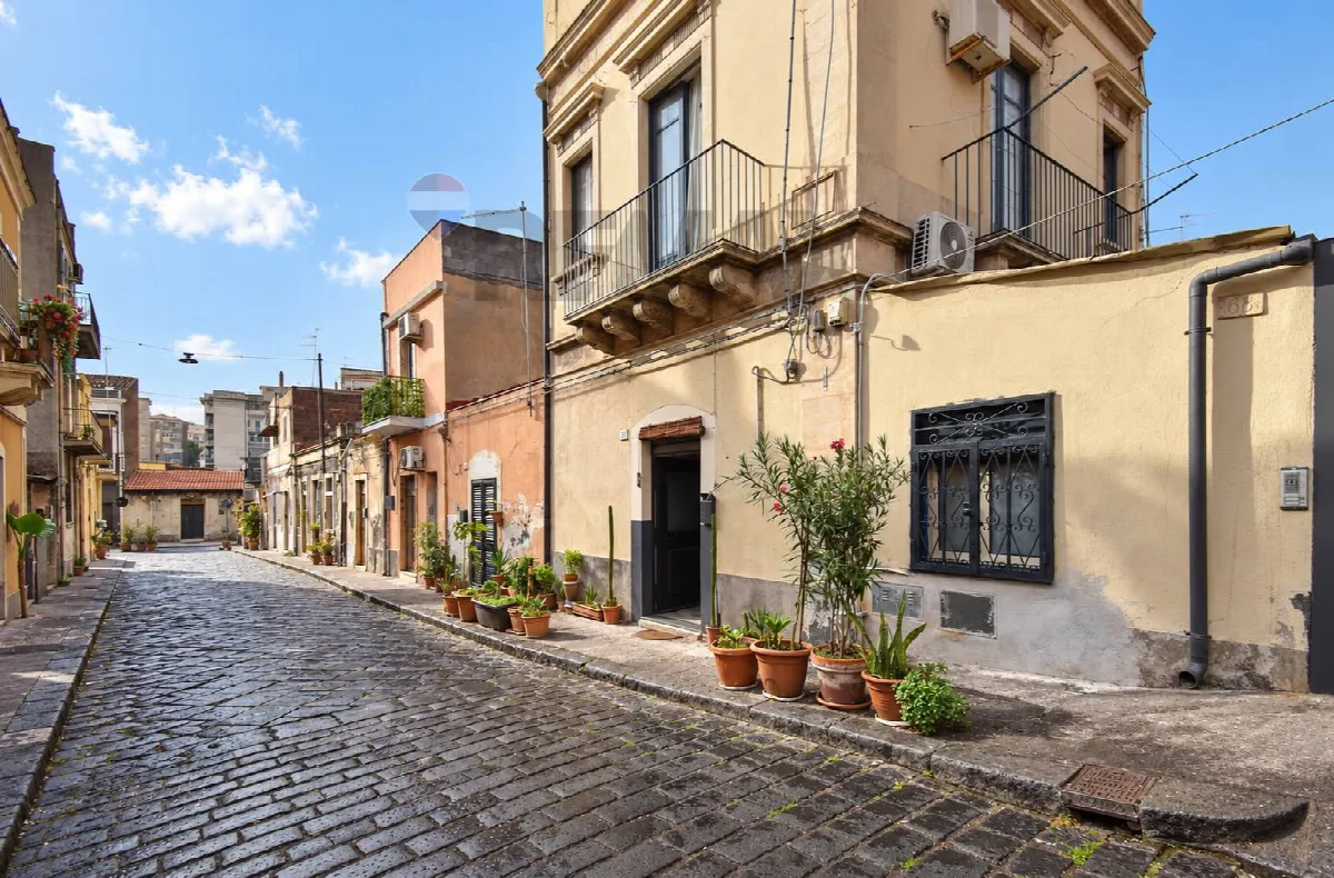 Appartamento in vendita a Catania, Ferrarotto, Palestro, Calcare - foto 2