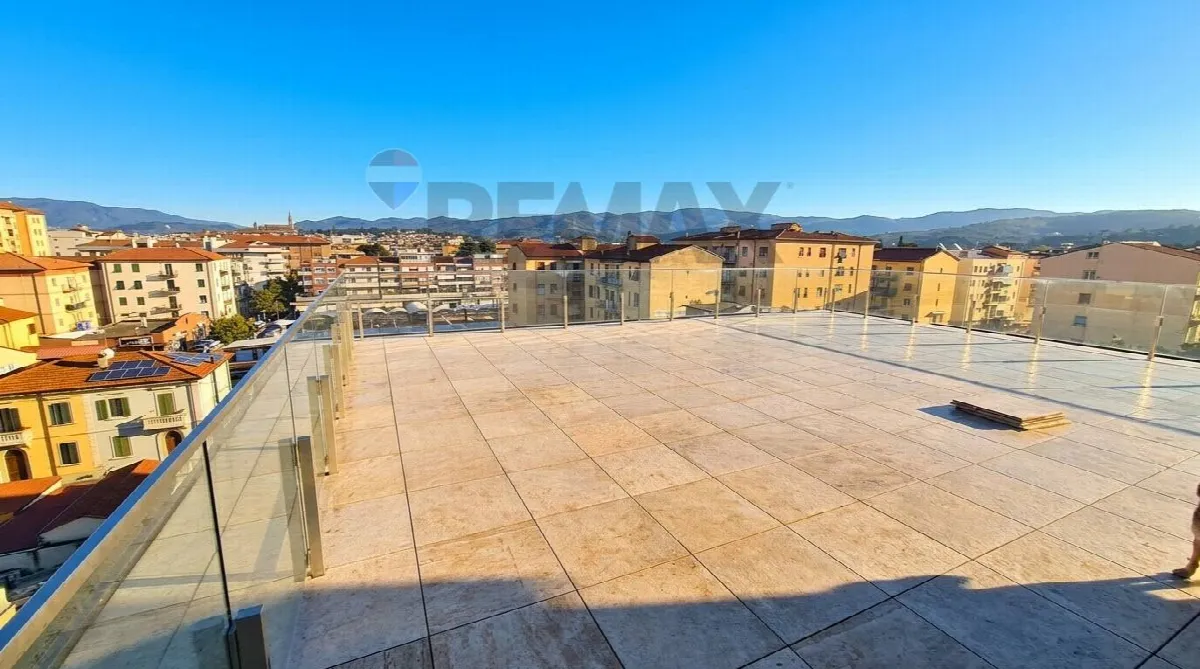 Attico in vendita ad Arezzo, Prima Periferia - foto 3