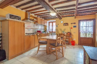 Appartamento in vendita a Carrara, Gragnan... - foto 7