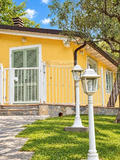 Villa a Pietrasanta