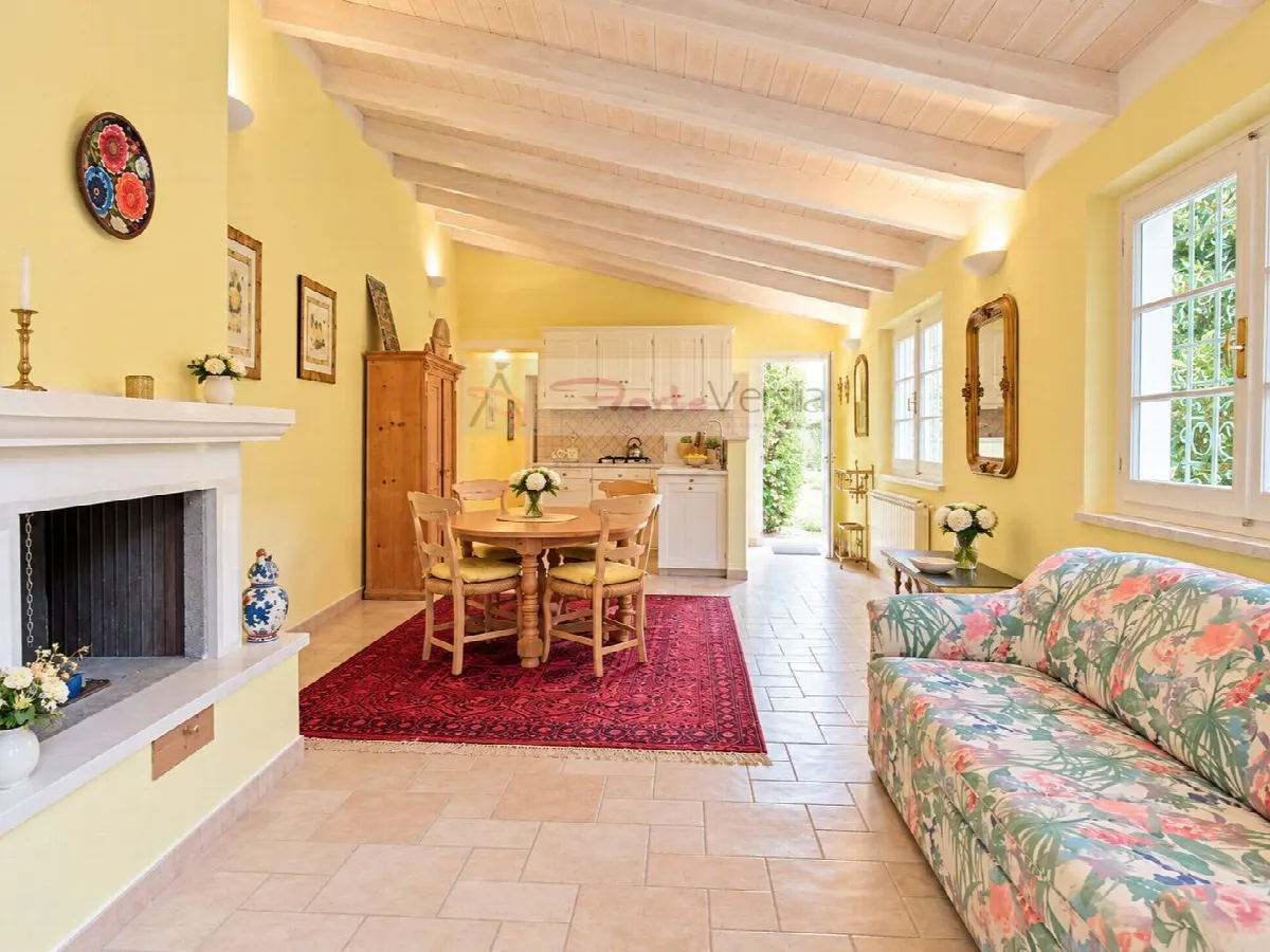Villa in vendita a Pietrasanta - foto 3