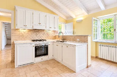 Villa in vendita a Pietrasanta - foto 4