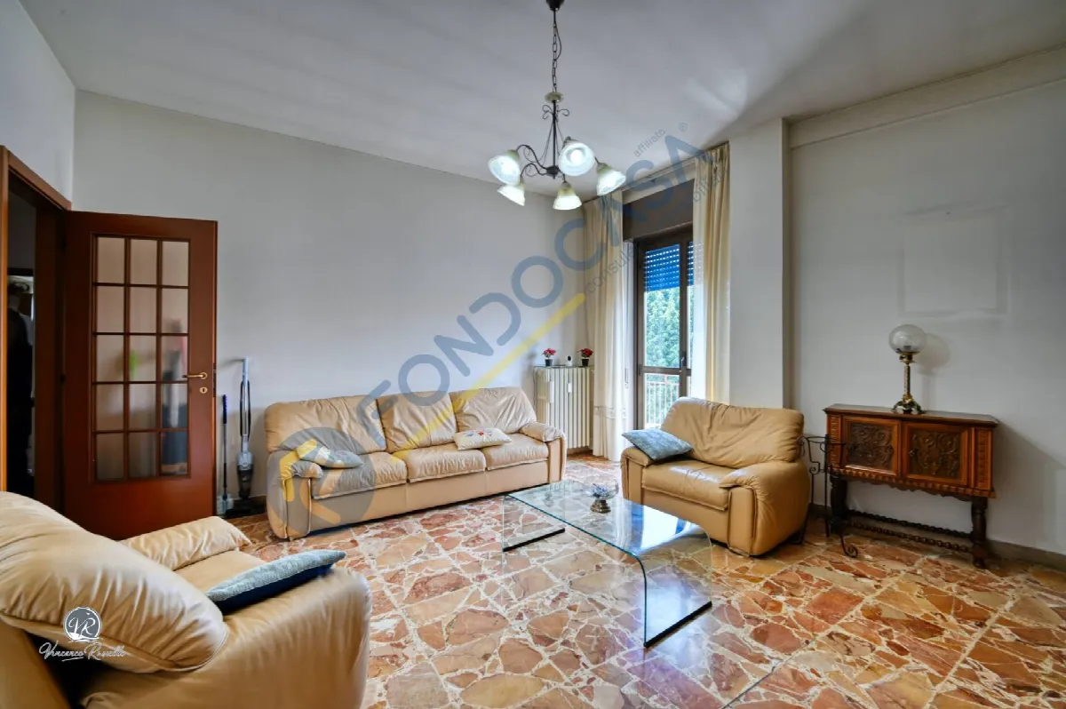Appartamento in vendita a Nova Milanese - foto 4