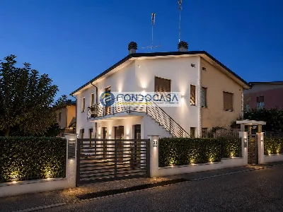 Appartamento in vendita a Desenzano del Ga... - foto 2