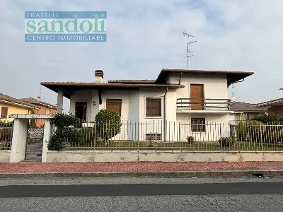 Villa in vendita a Vercelli - foto 1