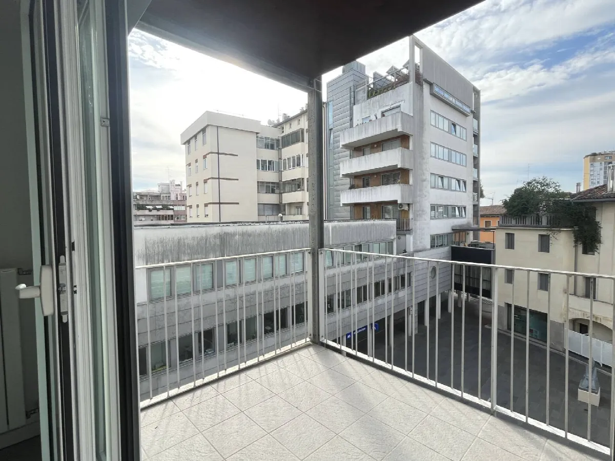 Appartamento in vendita a Pordenone, Centro Storico - foto 5
