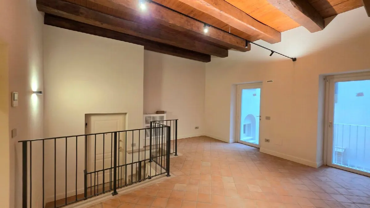 Appartamento in vendita a Pesaro, Centro - foto 2