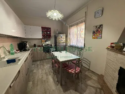 Villa in vendita a Baronissi - foto 1