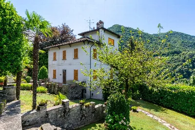 Villa a Dizzasco