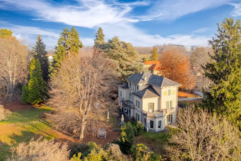 Villa in vendita a Varese, Sant'ambrogio, Velate, Avigno, Santa Maria Del Monte - foto 1
