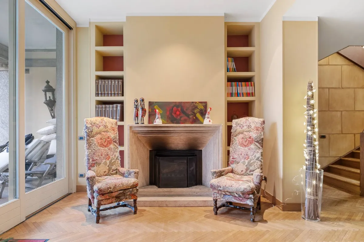 Villa in vendita a Varese, Sant'ambrogio, Velate, Avigno, Santa Maria Del Monte - foto 3