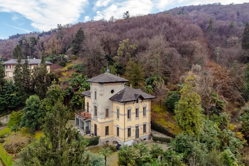 Villa in vendita a Stresa - foto 1