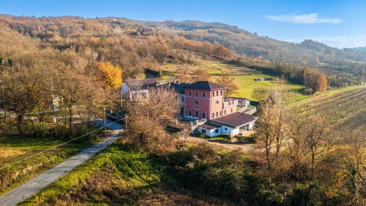 Villa in vendita a Volpedo - foto 2