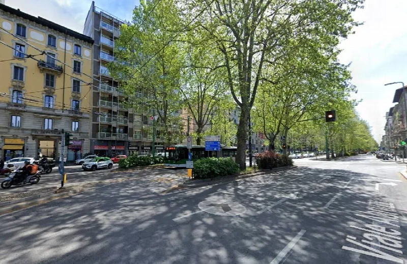Appartamento in vendita a Milano, Centrale, Repubblica - foto 1