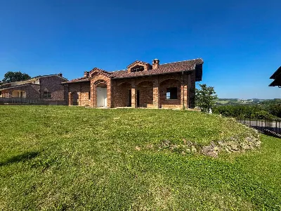 Villa a Altavilla Monferrato