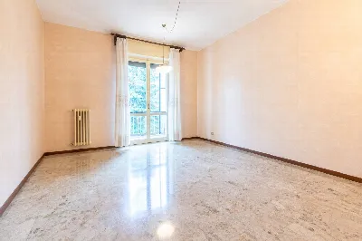 Appartamento in vendita a Milano, Viale Ce... - foto 1