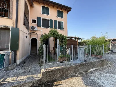 Appartamento in vendita a Valeggio sul Min... - foto 10