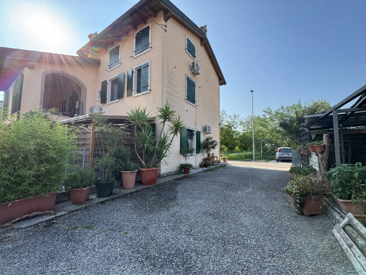Appartamento in vendita a Valeggio sul Mincio - foto 2