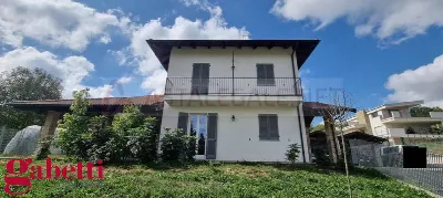 Casa Indipendente in vendita a Bra - foto 2