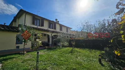 Casa Indipendente a Arezzo