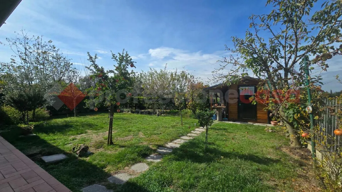 Casa Indipendente in vendita ad Arezzo, Prima Periferia - foto 4