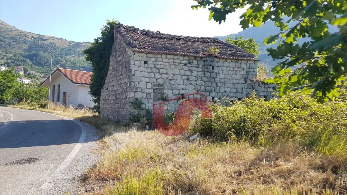 Rustico/Casale in vendita a Vitulano - foto 2
