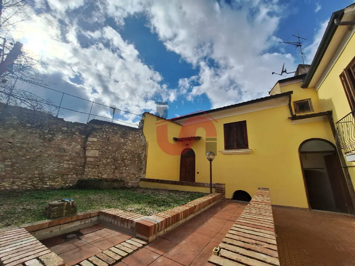 Casa Indipendente in vendita a Benevento - foto 2