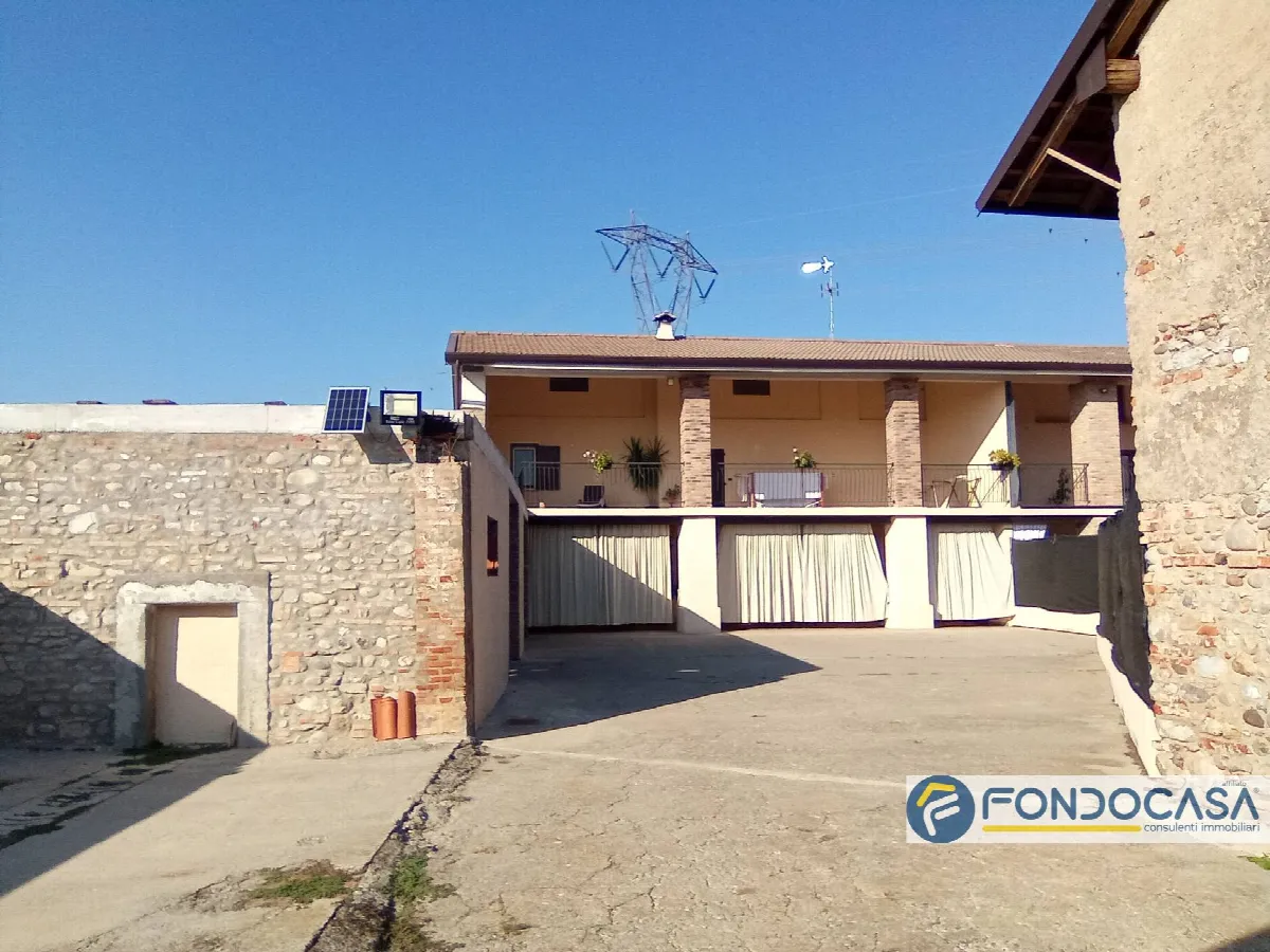 Rustico/Casale in vendita a Pontoglio - foto 3