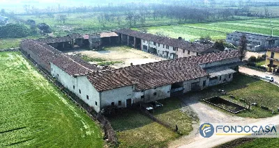 Rustico/Casale a Brescia