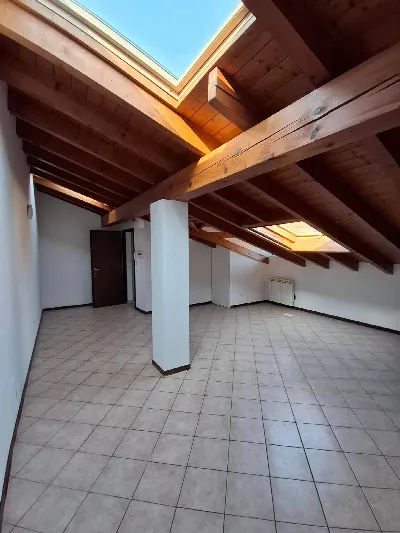 Appartamento in vendita a Lonate Ceppino - foto 3
