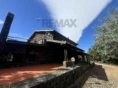 Villa in vendita a Maletto - foto 2