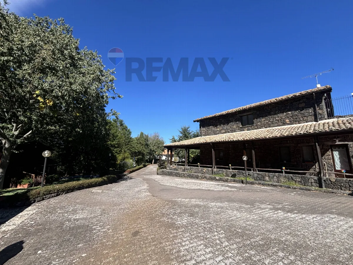 Villa in vendita a Maletto - foto 3