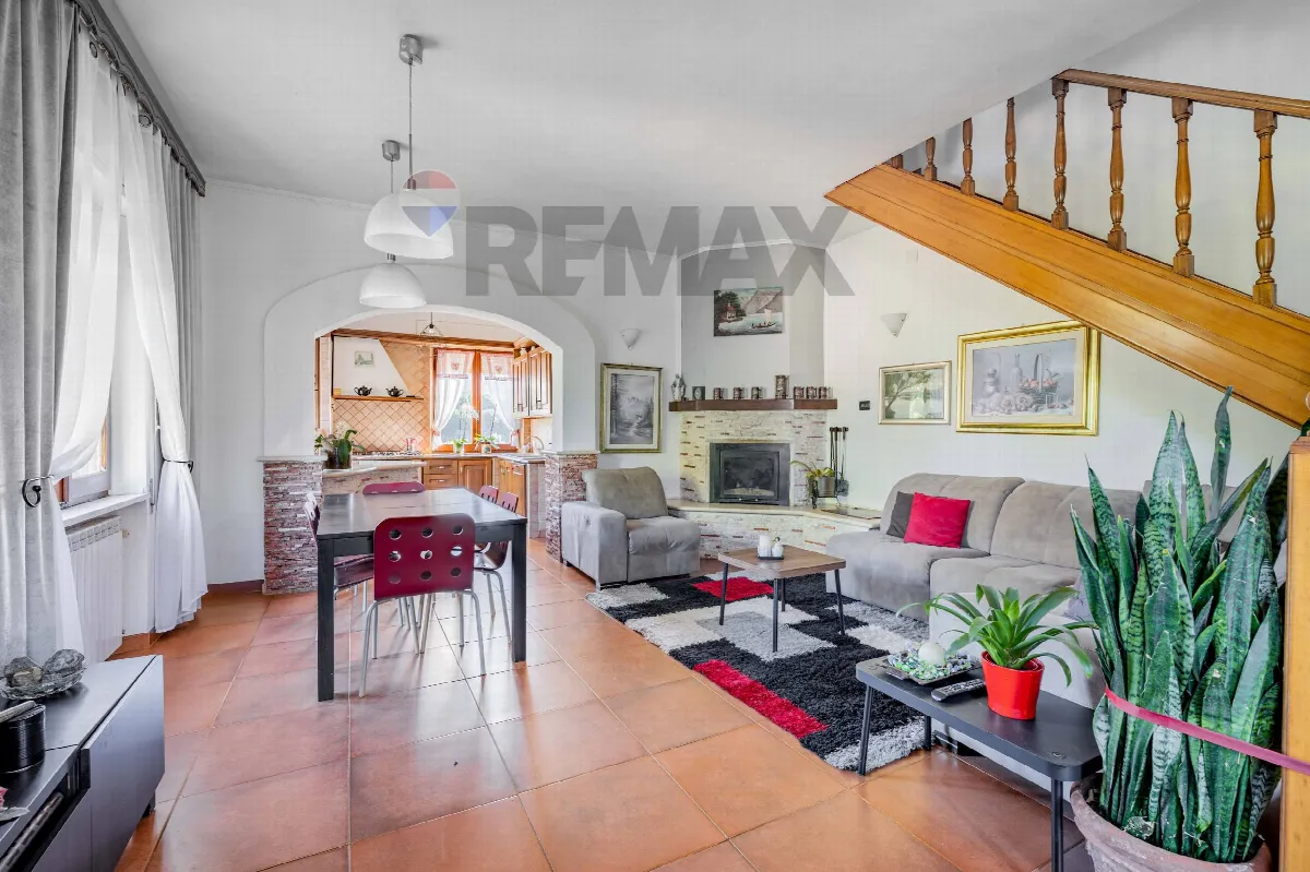 Casa Indipendente in vendita a Palestrina - foto 3