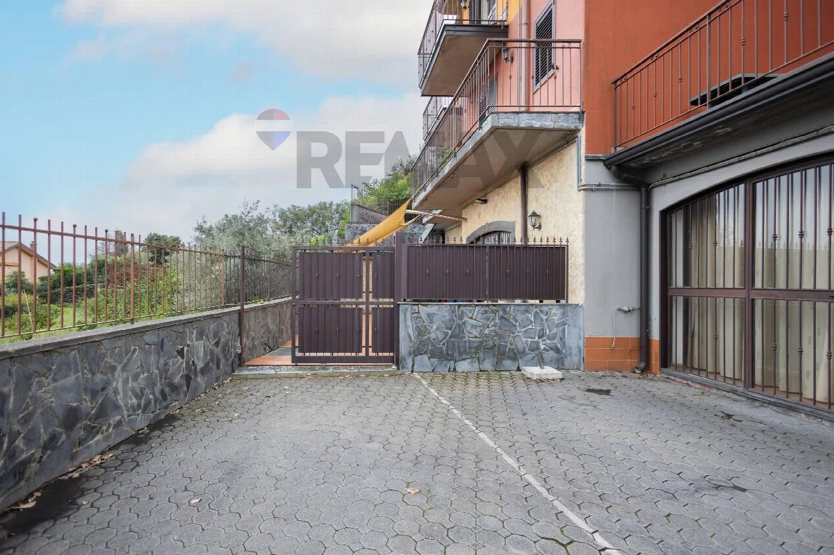 Villa in vendita a Trecastagni - foto 2
