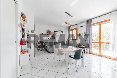 Appartamento in vendita a Milano, Famagost... - foto 5