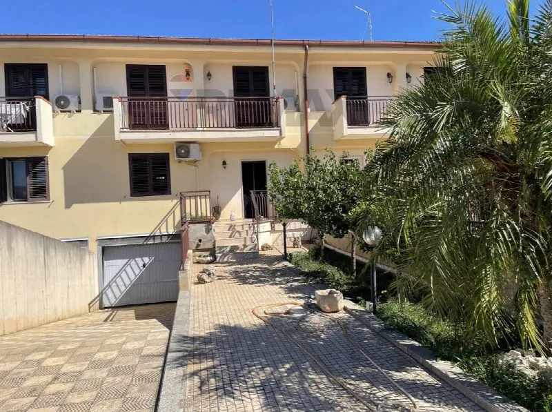 Villa in vendita a Siracusa, Cassibile, Maeggio - foto 1