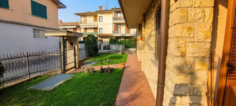 Villa in vendita a Dalmine - foto 1